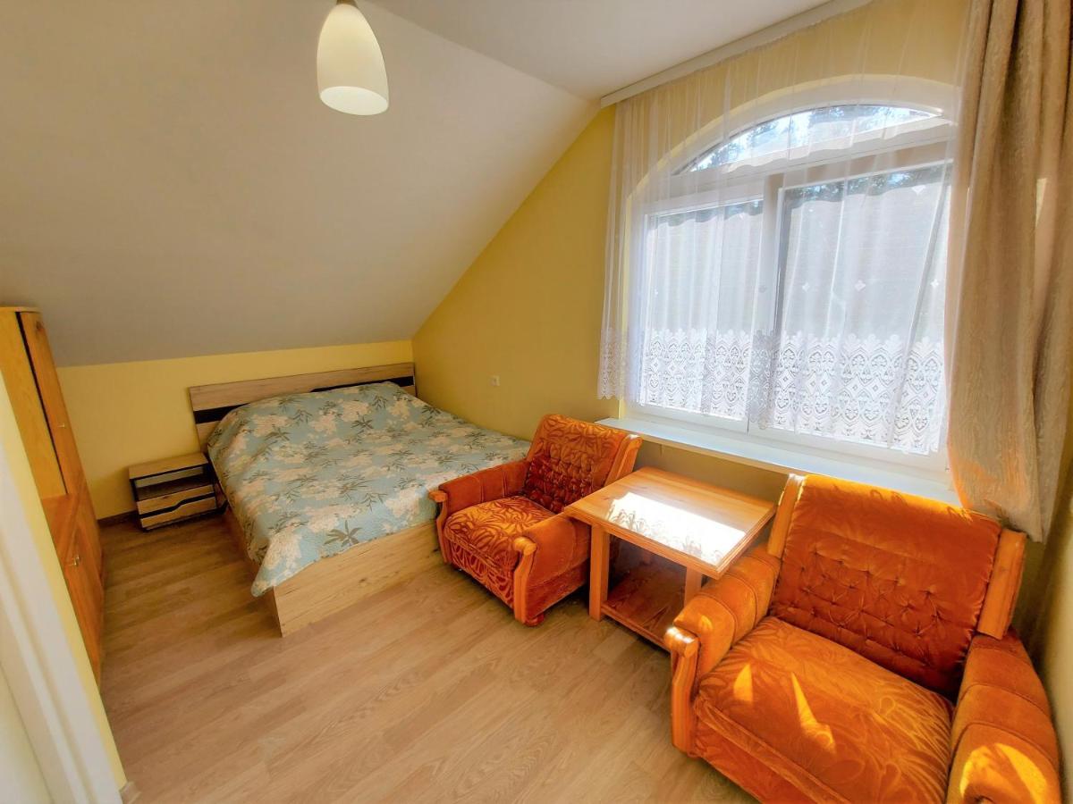 Neringa Guest House พาลังกา ภายนอก รูปภาพ
